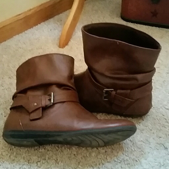 Brown ankle boots