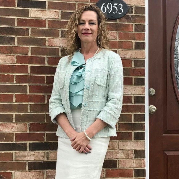 Meet your Posher, Diana - Picture 4 of 4