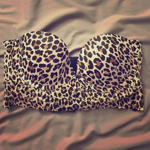 Victoria's Secret Bandeau Strapless Bra