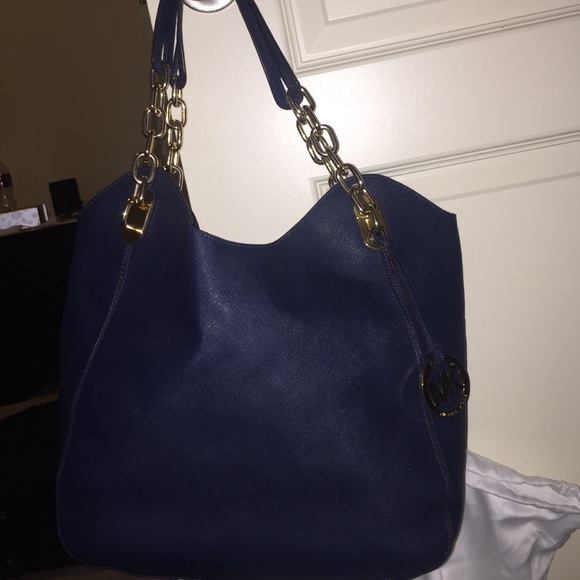 Navy Michael kors purse