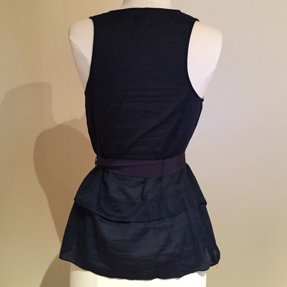 🎉HP🎉 Anthropologie navy draped sleeveless top - Picture 3 of 4