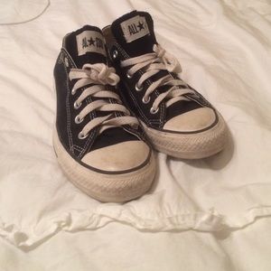 black converse