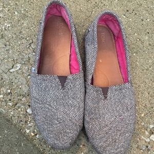 TOMS