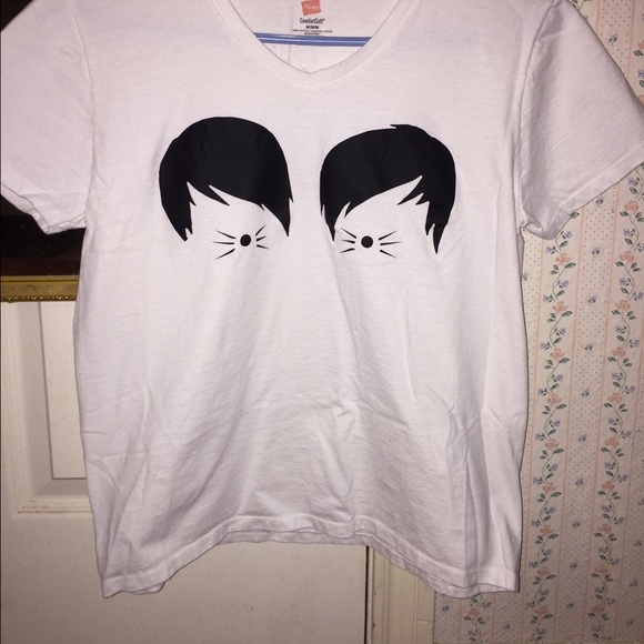Dan and Phil cat whisker tee - Picture 1 of 3