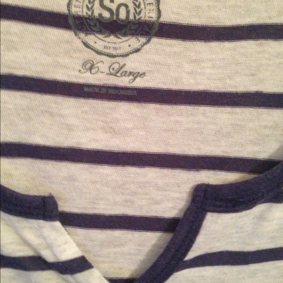 Top - Picture 2 of 3