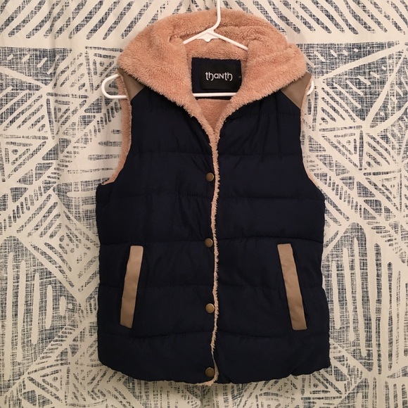 Thanth Jackets & Blazers - Cozy Navy Puffy Vest