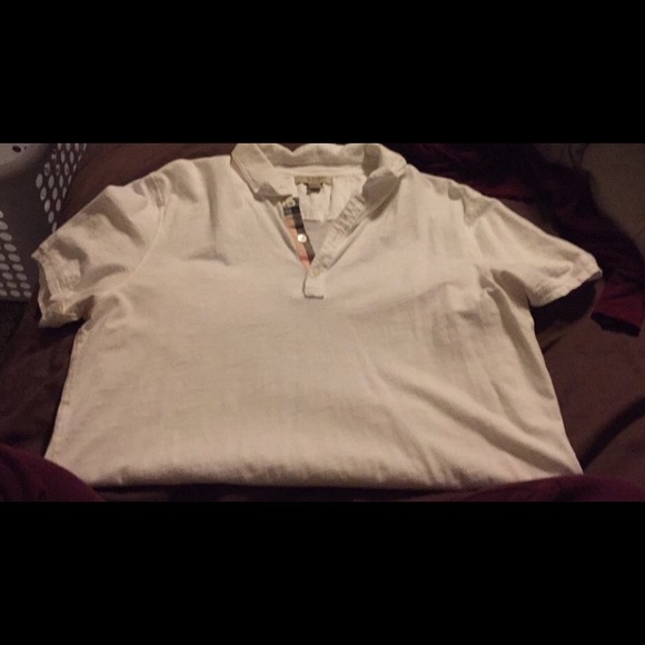 Men Burberry polo