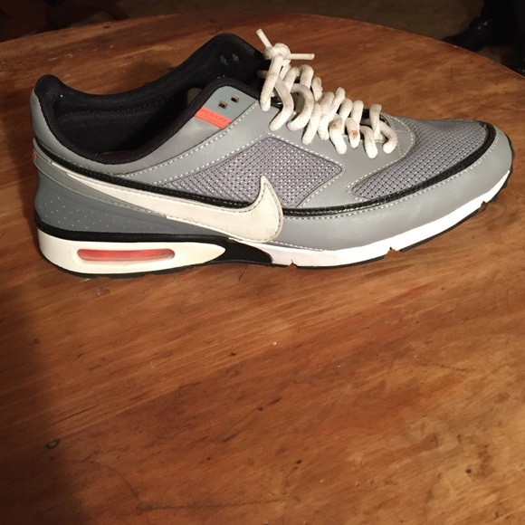 🚫SOLD Nike air max size 7