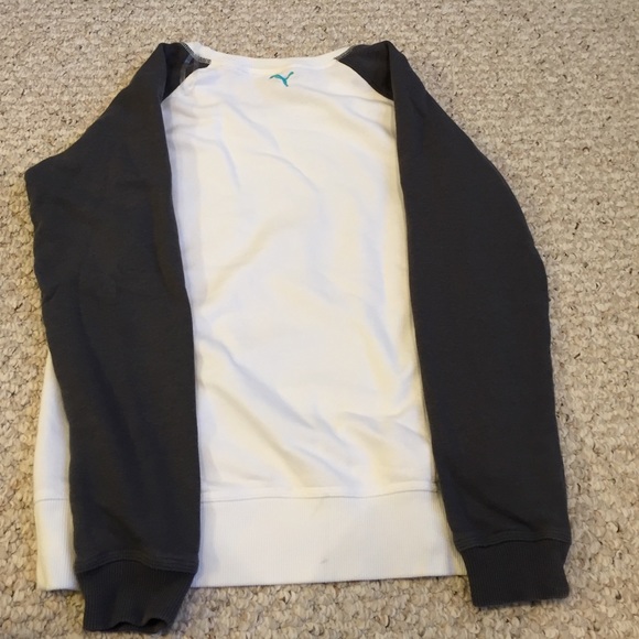 Puma Sweatshirt - Picture 2 of 4