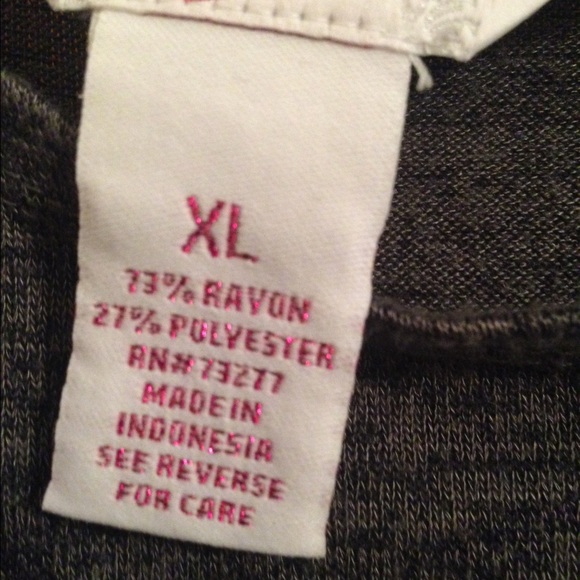 Top - Picture 3 of 4