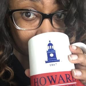 Meet your Posher, Sakita