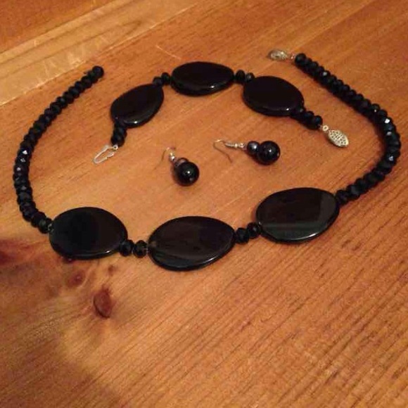 Black Set