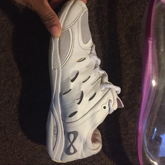 Nfinity Defiance cheer shoes