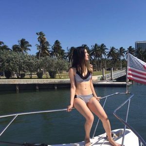 Meet your Posher, Angela