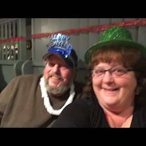 Meet your Posher, Suzanne