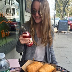 Meet your Posher, Hannah