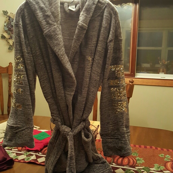 Comfy PINK robe