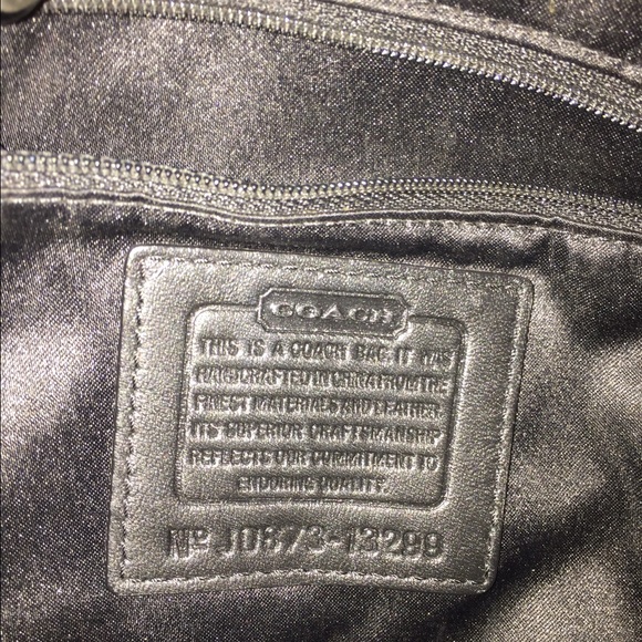 ❤️Coach Large Purse - Picture 3 of 4