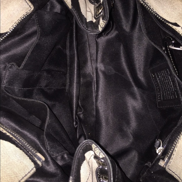 ❤️Coach Large Purse - Picture 4 of 4