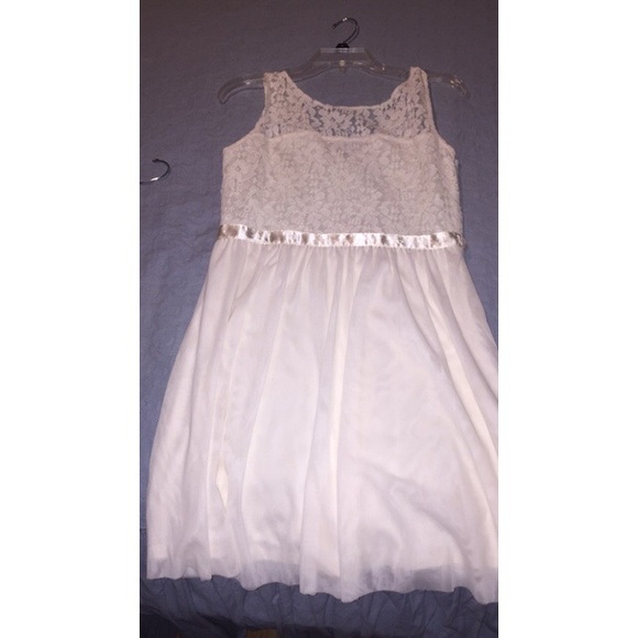 White lace dress - perfect for graduation!