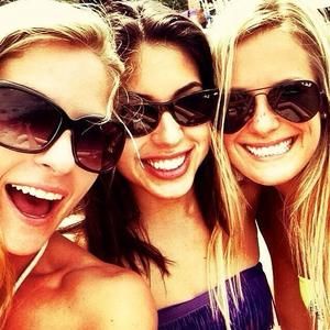 Meet your Posher, Cara