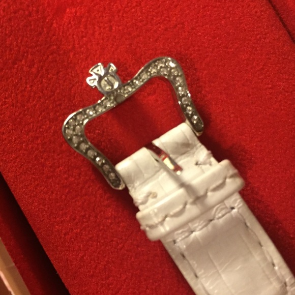 Juicy couture white watch