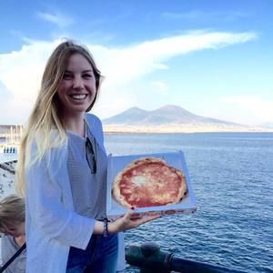 Meet your Posher, Cambria