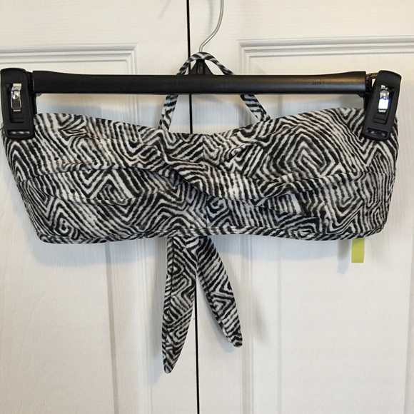 Gianni Bini Bandeau Bathing suit top