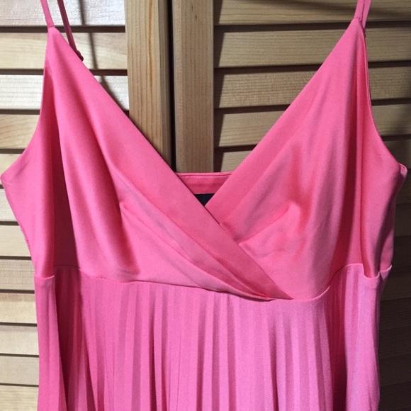 Coral baby doll dress - Picture 2 of 2