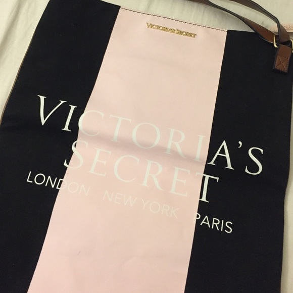 Victoria's Secret Crossbody Bag - Picture 2 of 4