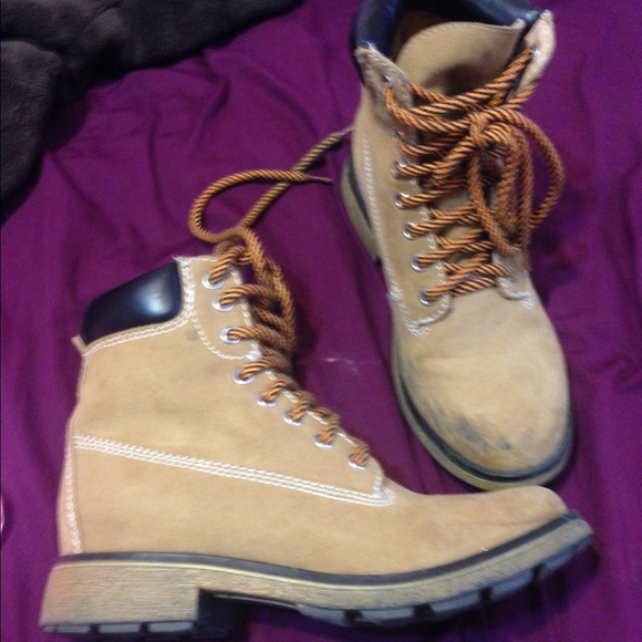 ankle boots