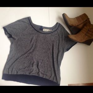 Navy spring sweater NWOT.