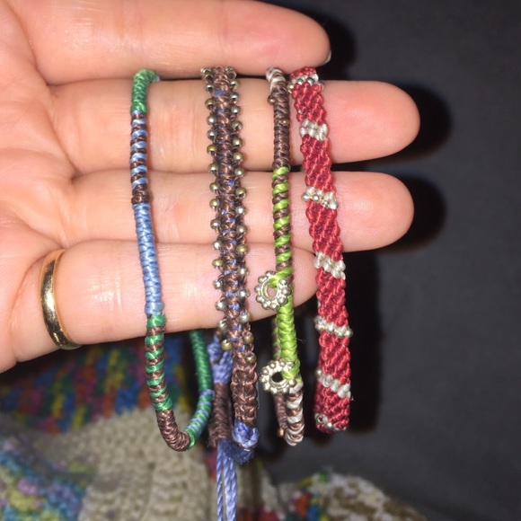 Set of bracelets