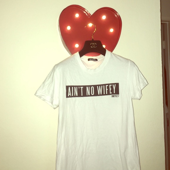 Brandy Melville Tops - Ain't No Wifey T-shirt