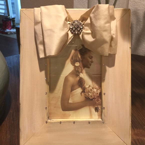 Gorgeous frame savorski crystals / silk NEW