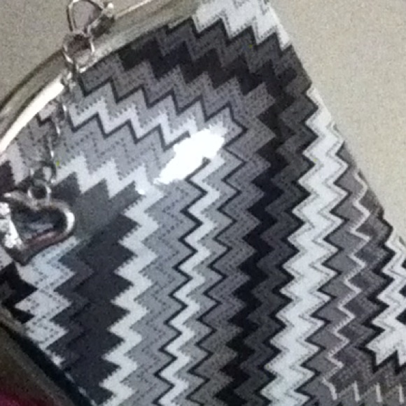 Wallet - Picture 3 of 3