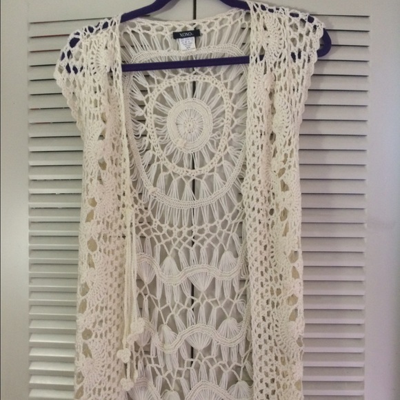 A boho crochet cardigan size small/ medium - Picture 3 of 3