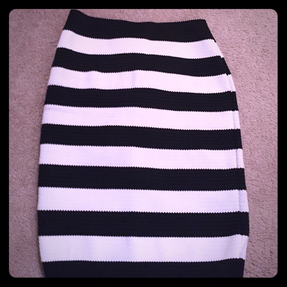 Striped midi skirt