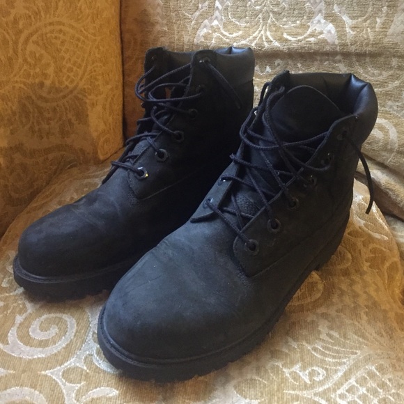 Black timberland boots