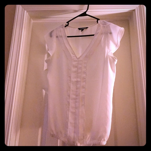 Cute semi sheer blouse!