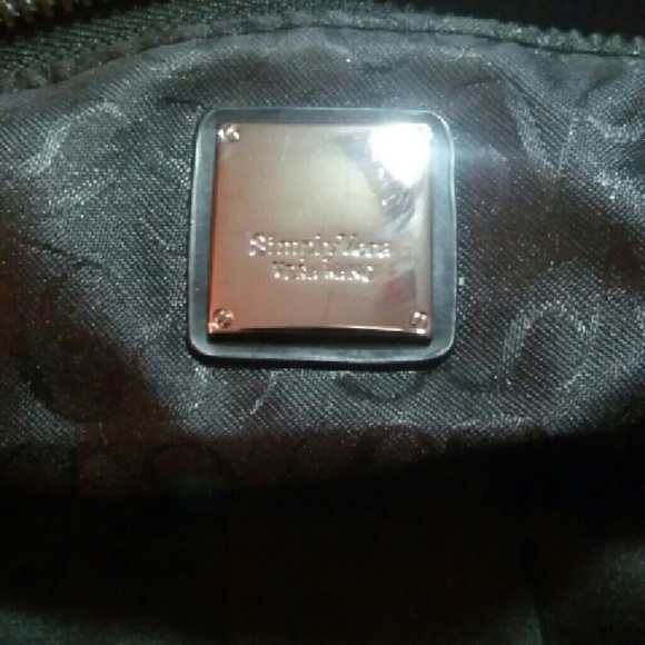 Vera Wang evening bag - Picture 3 of 3