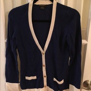 Henri Bendel 100% cashmere cardigan