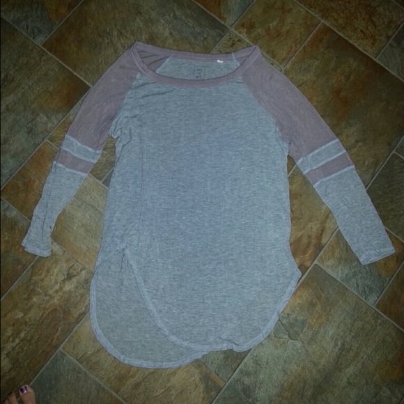 Grey and pink baseball tee