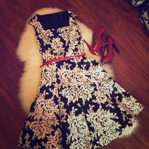 WHBM Fit and Flare Square Neck Flower Dress