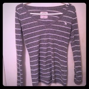 Stripped Abercrombie long sleeve shirt