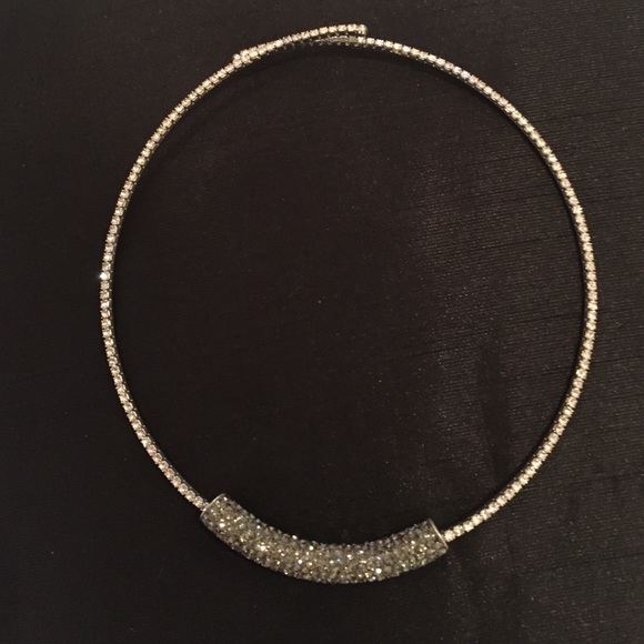 TODAY ONLY BUNDLE SET NECKLACE & RING!! - Picture 2 of 6