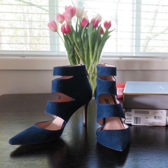 Louise et Cie Shoes - Louise et Cie Sarmienta Pump in Navy Suede Louise et Cie Shoes - Louise et Cie Sarmienta Pump in Navy Suede