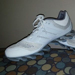 Adidas springblade tennis shoes