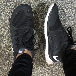 Nike Free 5.0 black & white
