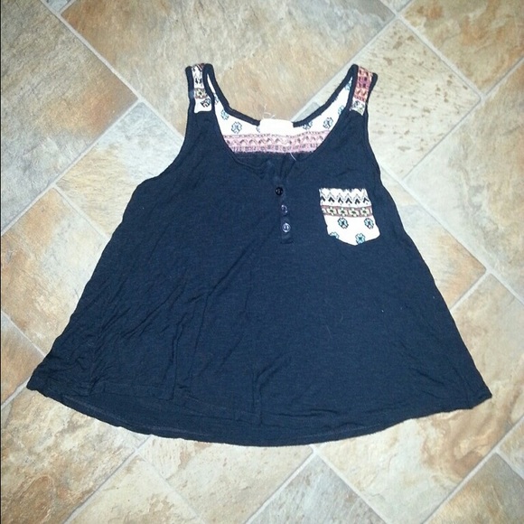 Black flowy tank top